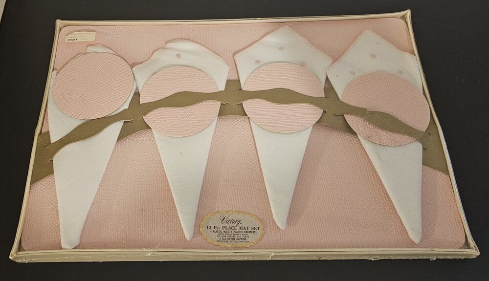 Vintage Victory Placemat Set 12 PC Total. NEW IN UNOPENED BOX.